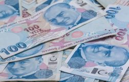 Ekonomi yönetimi mevduat ve fonlarda stopajı düşürmeyi görüşüyor