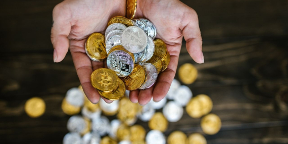 Altın, gümüş ve platin yükseldi! Paladyum düştü