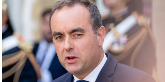 Avrupa borsalarında krizi:  Fransa başbakanı istifa etti!