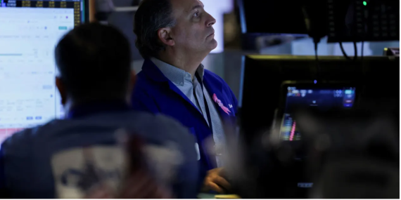 Borsalarda Nefes Tıkandı: Tesla, Netflix ve Altın Düşerken Volatilite Geri Döndü