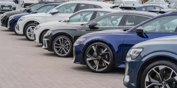 İngiltere’de Otomobil Pazarı Toparlanıyor: Vergi Yükü Elektrikli Dönüşümü Yavaşlatıyor mu?